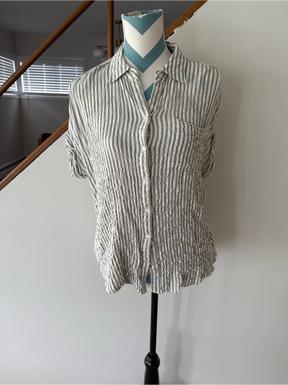 Jane and Delancey Cream & Gray Striped Button-Down Shirt